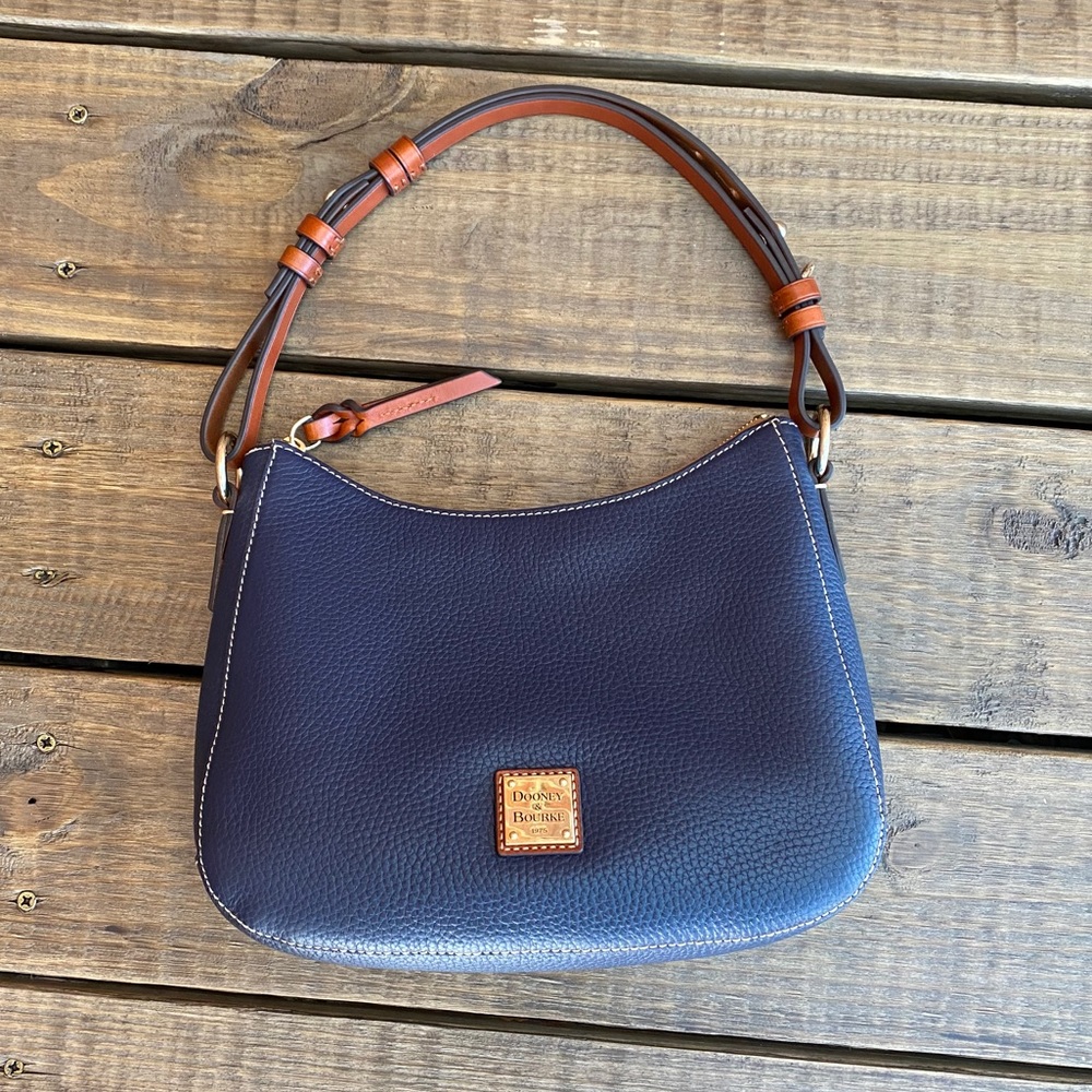 Used once!!!! Dooney and Bourke small kiley hobo